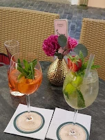 Spritz & Hugo